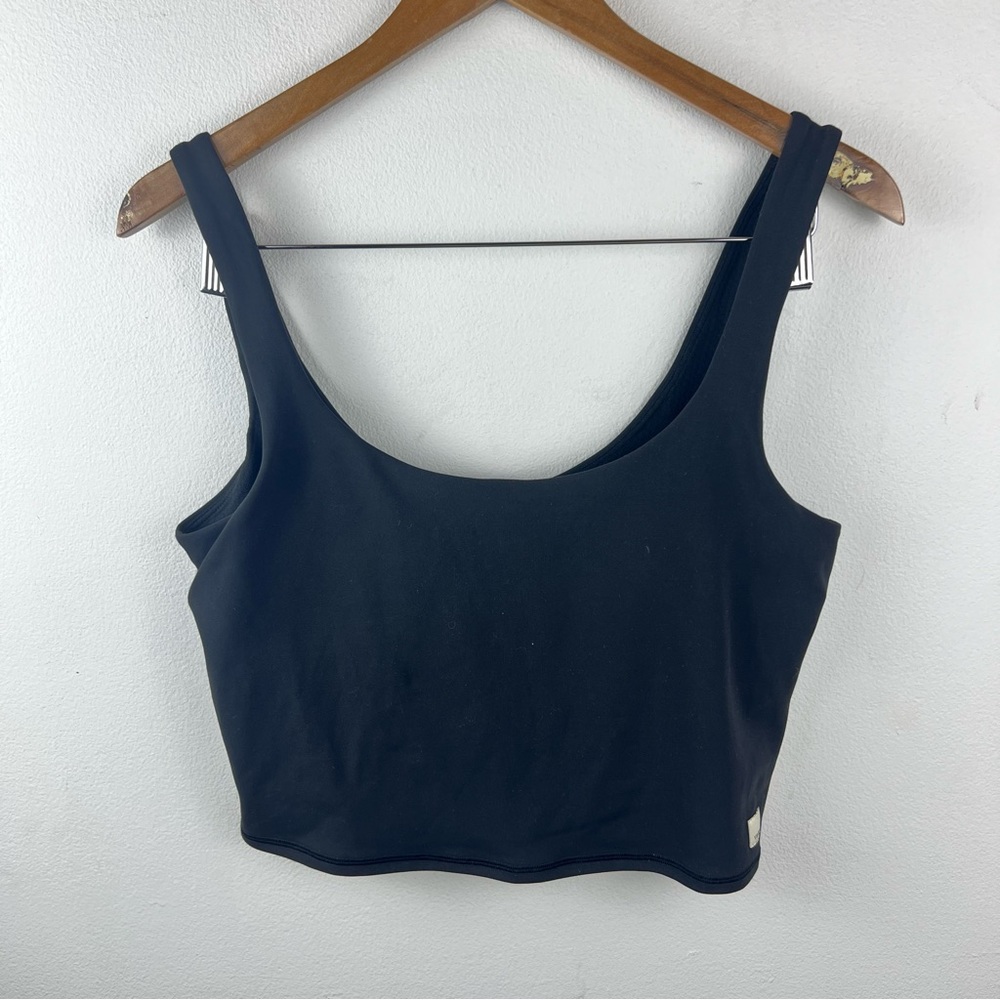 Vuori Daily Crop Tank